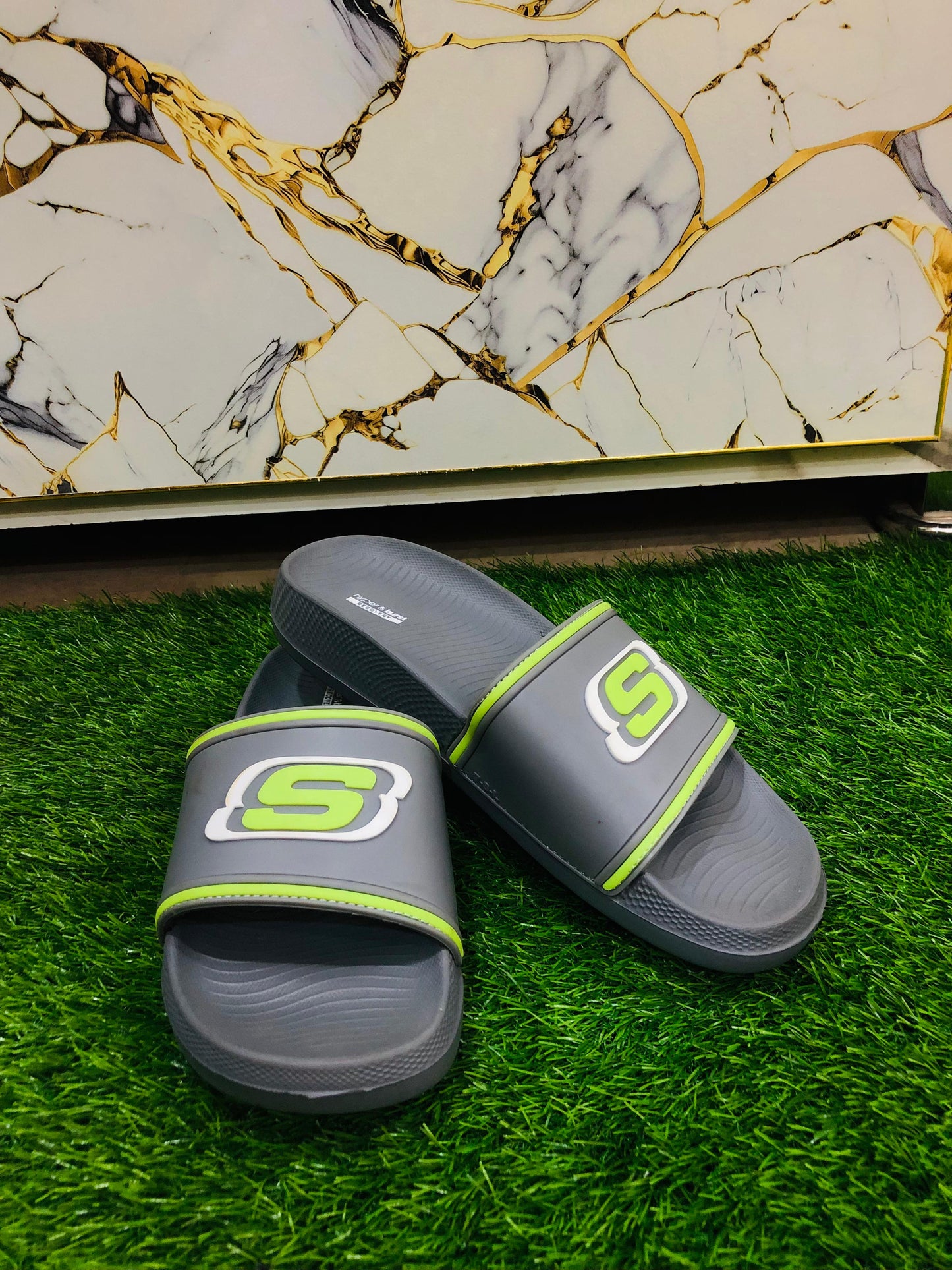 S Skechers Slippers