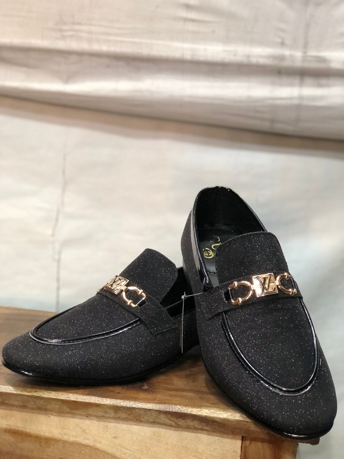 Gucci Golden Buckle Shining Shoes